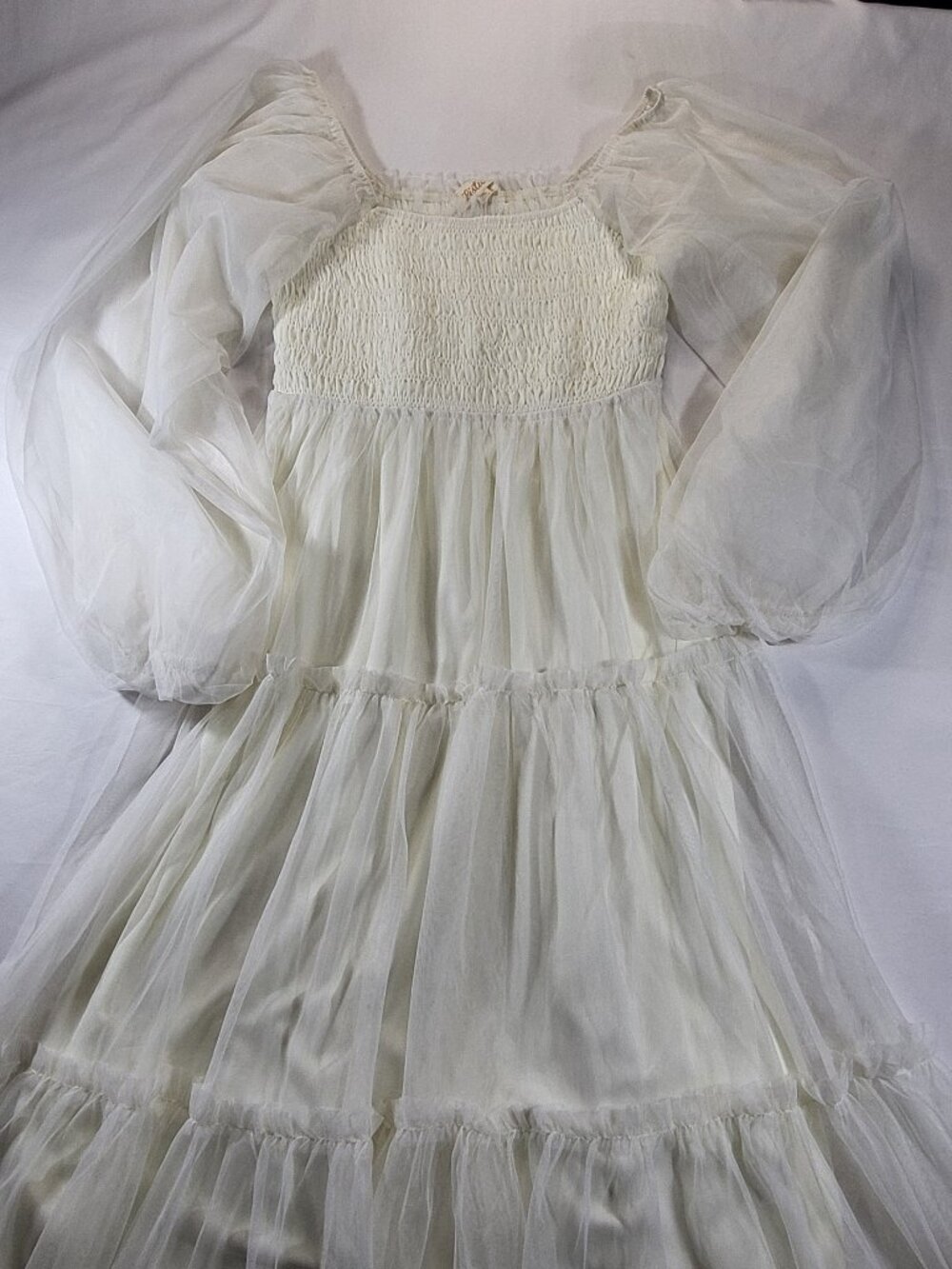 Listicle Off White Smocked Tulle Puff Sleeve Maxi Dress Medium Boho